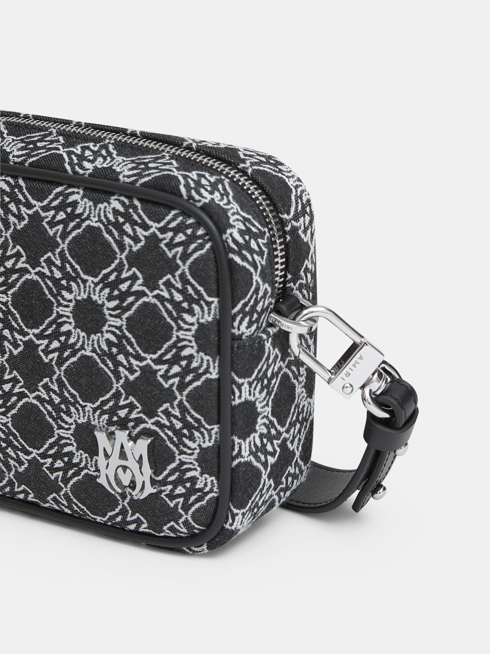 MA QUAD CAMERA CASE - Black - Image 4